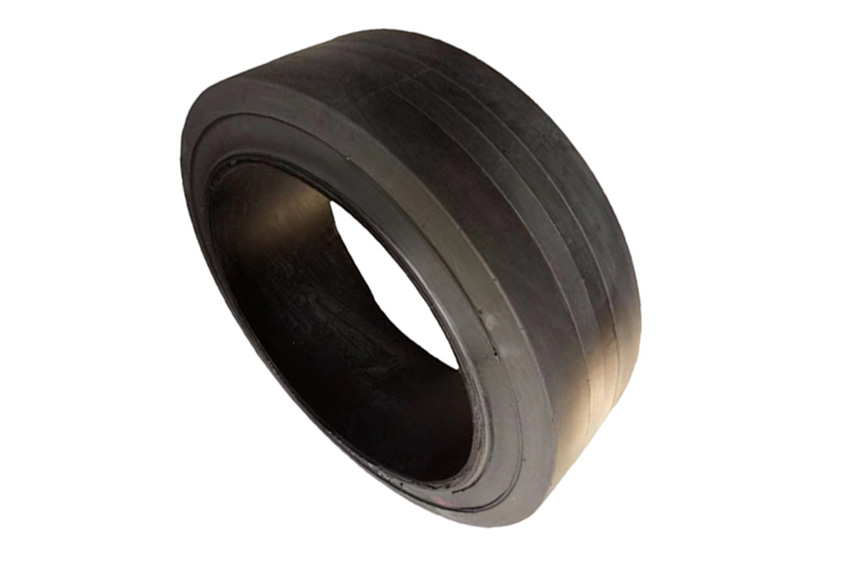 18x9x12 1 8实心轮胎.jpg